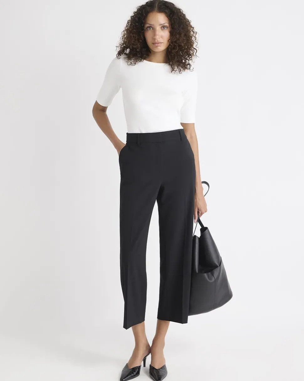 Black Mid-Rise Straight-Leg Cropped Pant