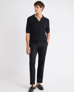Black Short-Sleeve Johnny Sweater with Vertical Stitches