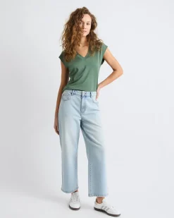 Classic-Fit Short-Sleeve V-Neck T-Shirt