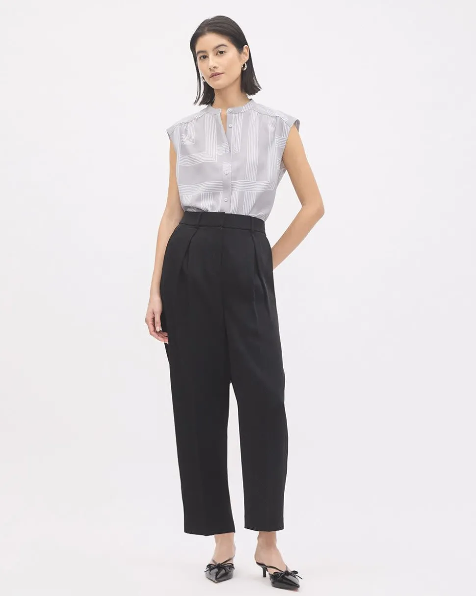 Extended-Sleeve Crew-Neck Buttoned-Down Blouse