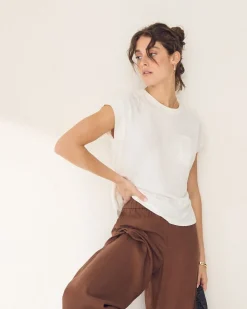 Extended-Sleeve Crew-Neck Linen-Blend Top