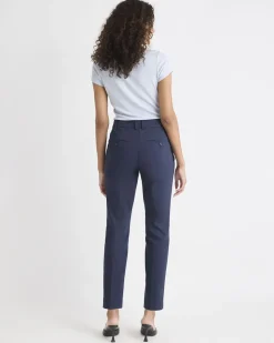 Limitless Mid-Rise Slim-Leg Signature Ankle Pant