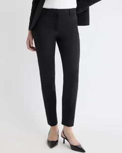 Limitless Mid-Rise Slim-Leg Signature Ankle Pant