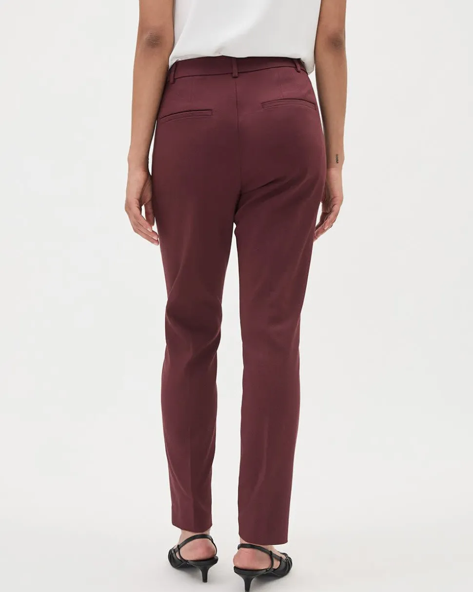 Limitless Mid-Rise Slim-Leg Signature Pant