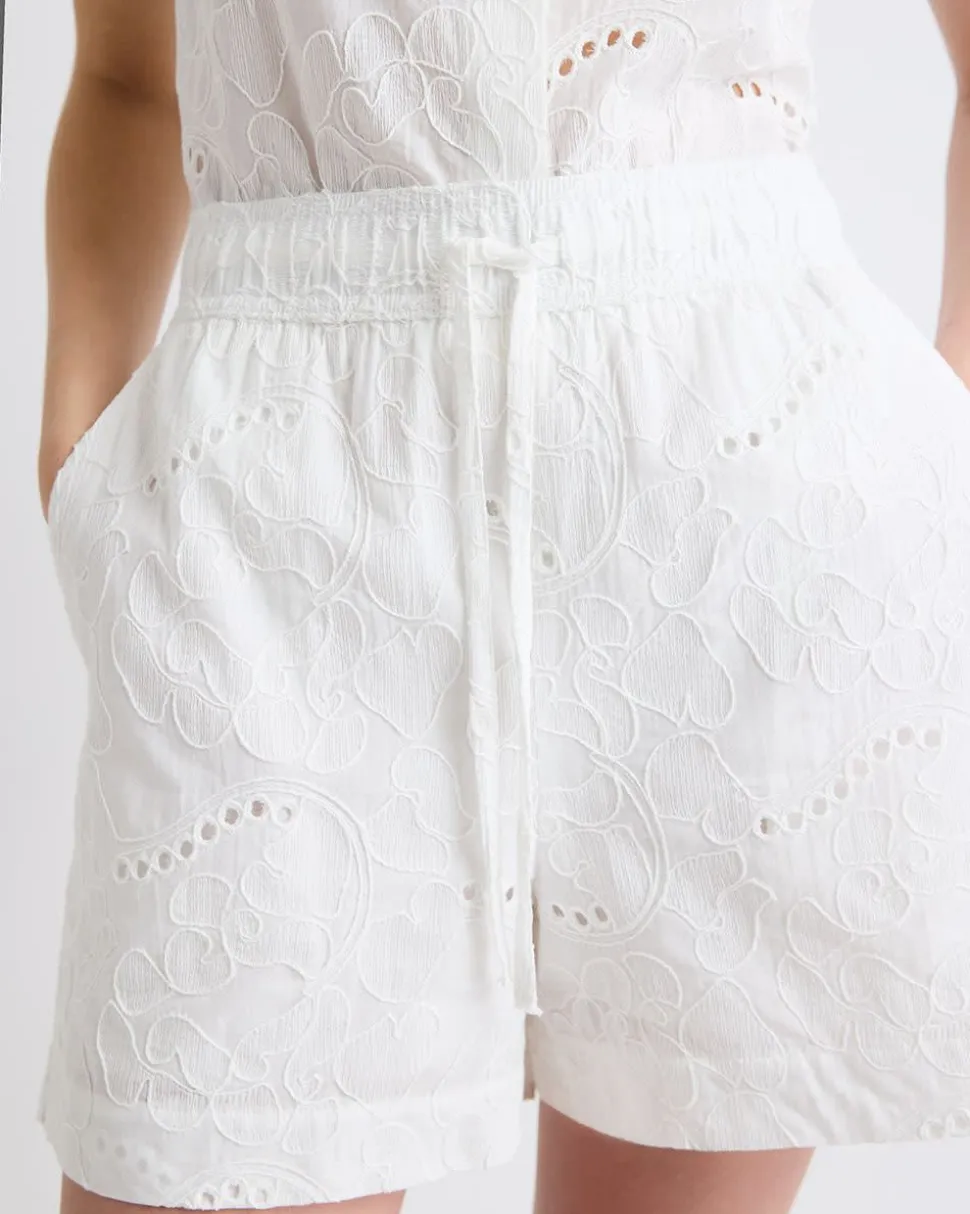 Mid-Rise Pull-On Embroidered Short
