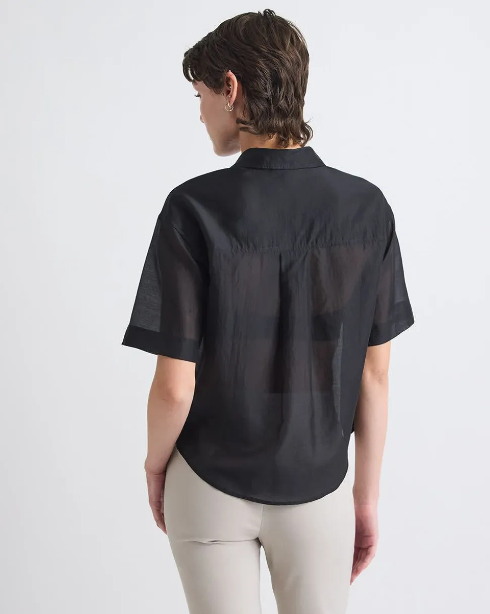 Short-Sleeve Buttoned-Down Blouse with Shirt Collar