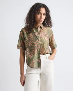Short-Sleeve Buttoned-Down Blouse with Shirt Collar
