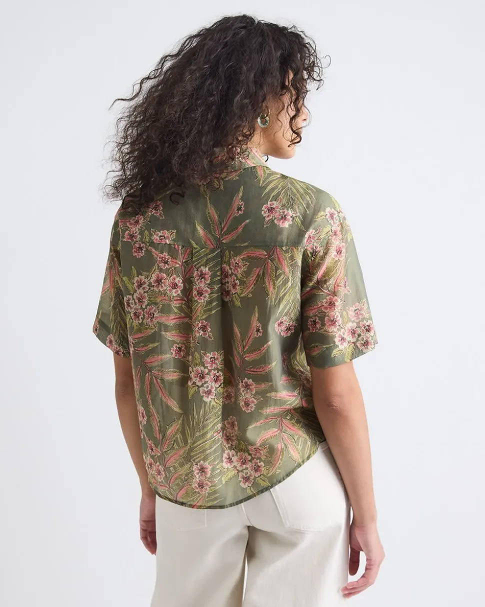 Short-Sleeve Buttoned-Down Blouse with Shirt Collar