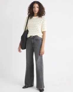 Short-Sleeve Crew-Neck Boxy Sweater in Fancy Stitches