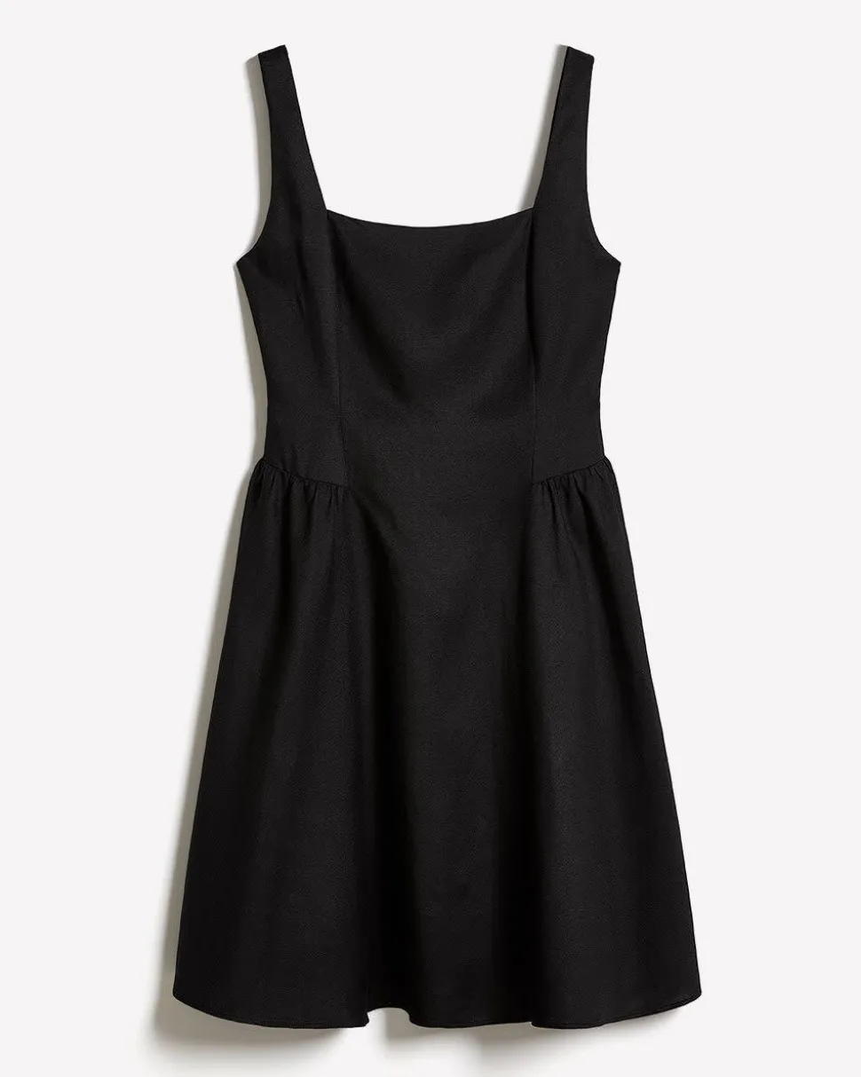 Sleeveless Mini Cocktail Dress with Square Neckline