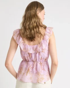 Sleeveless U-Neck Empire-Cut Blouse with Ruffles