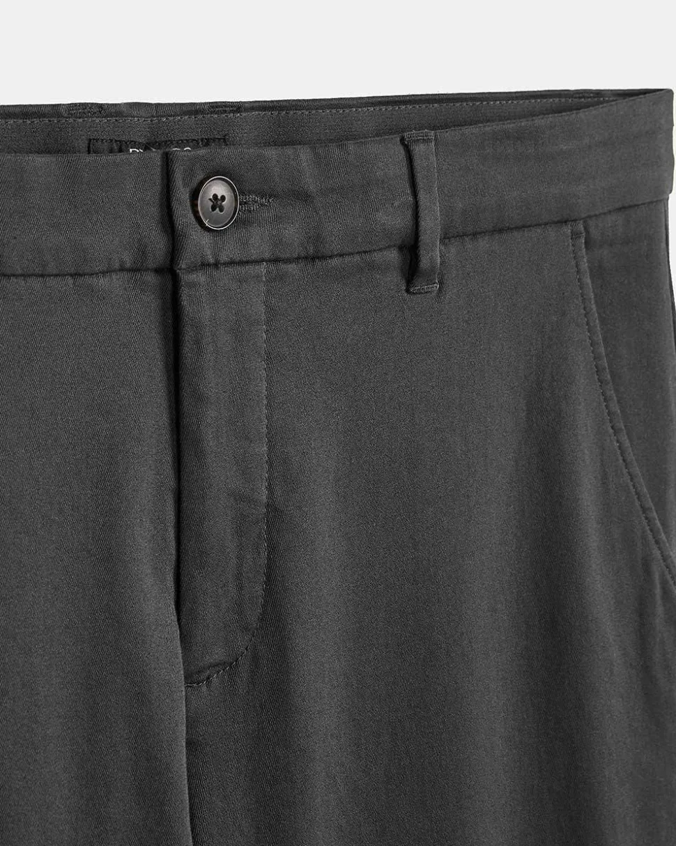 Slim Chino Pants