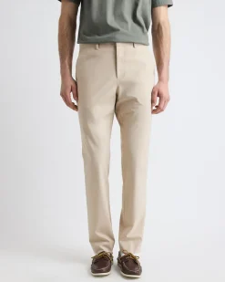 Solid Slim-Fit City Pant