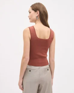 Square-Neck Fitted Textured Tank
