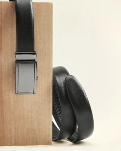 Textured Leather Belt With Automatic Buckle