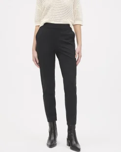 4-Way Stretch Ankle Jogger Pant